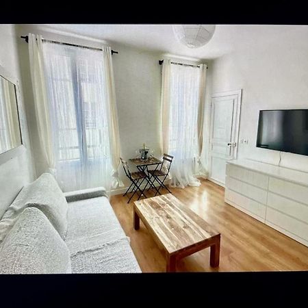 Cute One Bedroom In Le Marais Paris Exterior foto